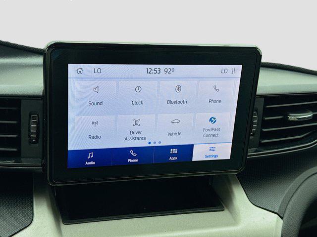 Photo of 2020 Oxford White Ford Explorer