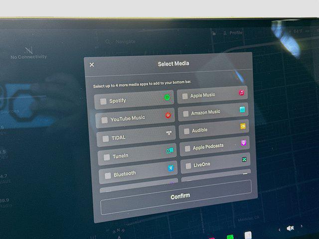 Photo of 2022 Gray Tesla Model S