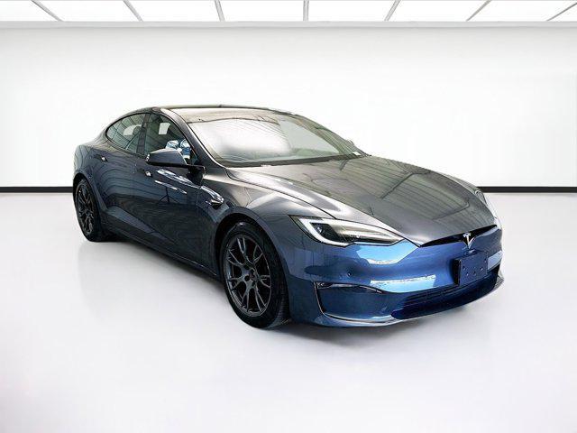 Photo of 2022 Gray Tesla Model S