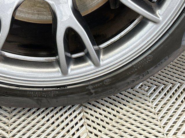 Photo of 2022 Gray Tesla Model S