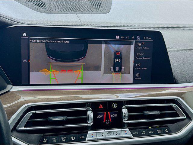 Photo of 2021 Black Sapphire Metallic BMW X5