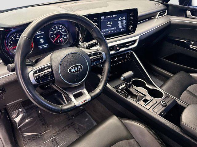 Photo of 2021 Ebony Black Kia K5