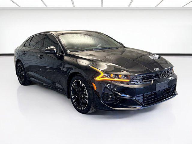 Photo of 2021 Ebony Black Kia K5