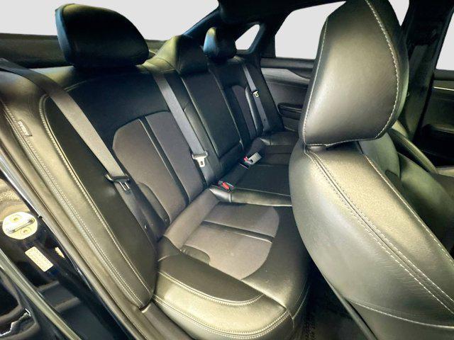 Photo of 2021 Ebony Black Kia K5
