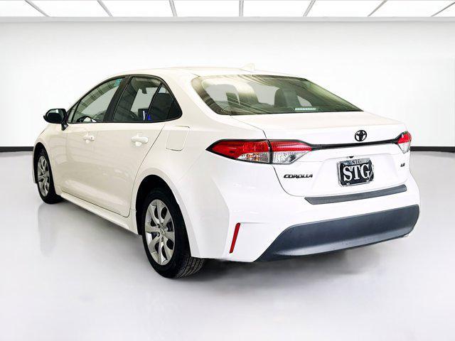 Photo of 2023 Ice Cap Toyota Corolla