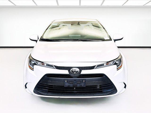 Photo of 2023 Ice Cap Toyota Corolla