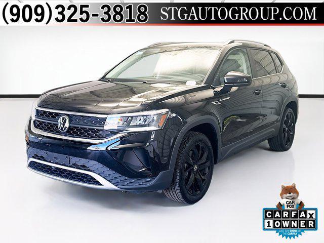 Photo of 2022 Deep Black Pearl Volkswagen Taos