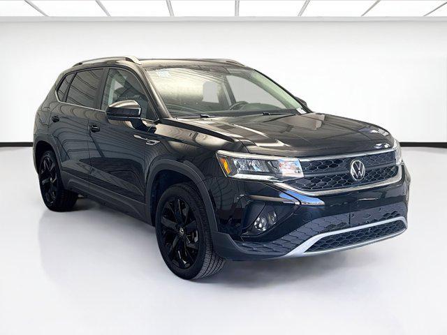 Photo of 2022 Deep Black Pearl Volkswagen Taos