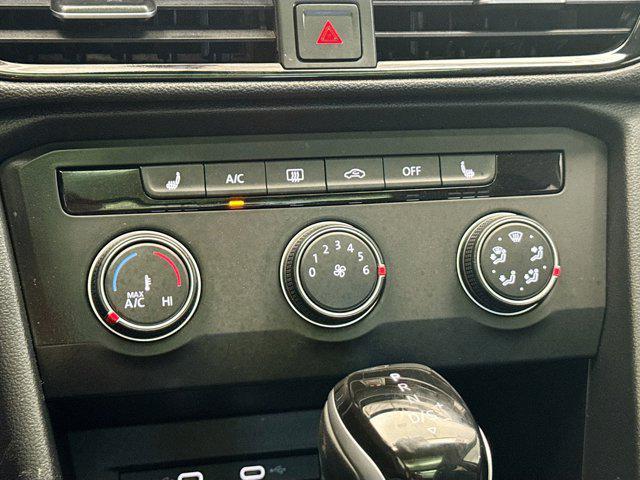 Photo of 2022 Deep Black Pearl Volkswagen Taos