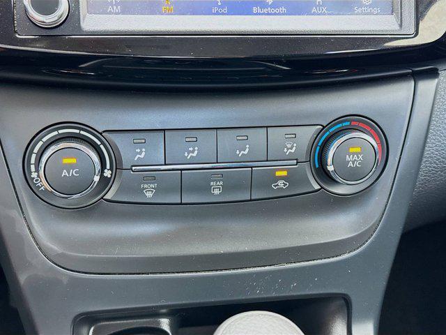 Photo of 2019 Gun Metallic Nissan Sentra