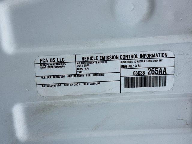 Photo of 2024 Bright White Clearcoat Jeep Grand Cherokee L