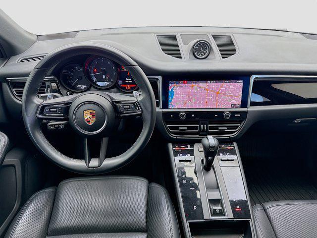 Photo of 2022  Porsche Macan