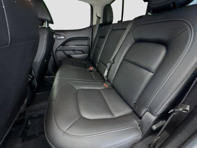 Photo of 2019 Summit White Chevrolet Colorado