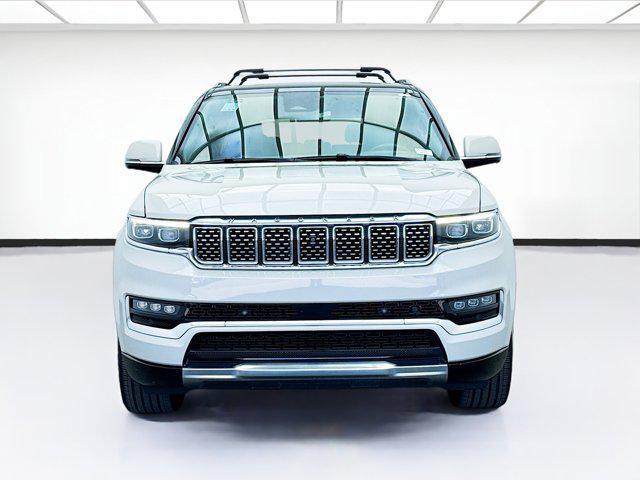 Photo of 2022 Luxury White Pearlcoat Jeep Grand Wagoneer