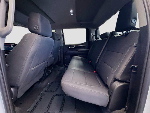 Photo of 2023 Summit White GMC Sierra 1500