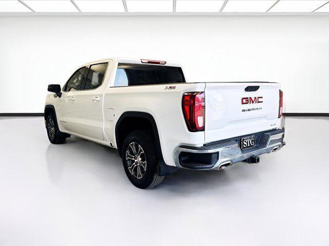 Photo of 2023 Summit White GMC Sierra 1500