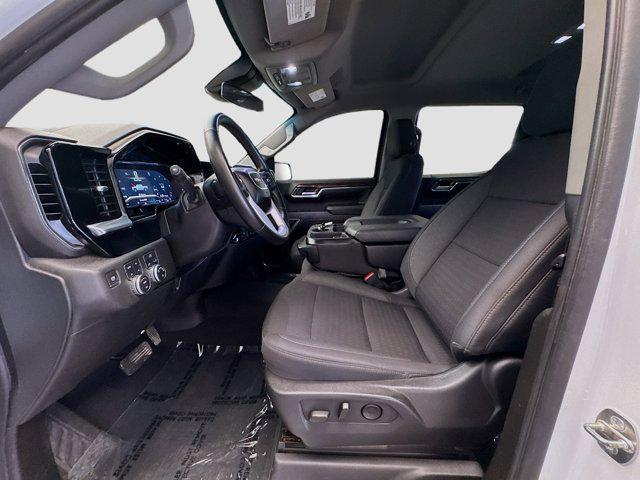 Photo of 2023 Summit White GMC Sierra 1500