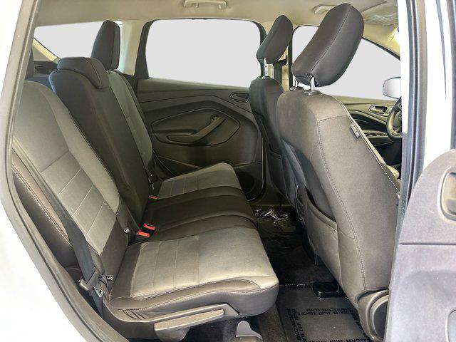 Photo of 2018 Oxford White Ford Escape