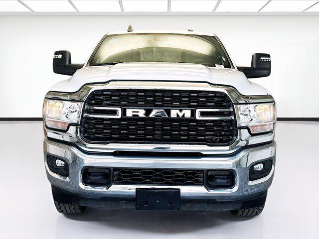 Photo of 2024 Bright White Clearcoat RAM 3500