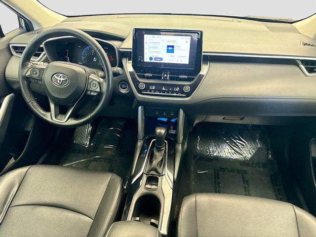Photo of 2023 Celestite Toyota Corolla Cross
