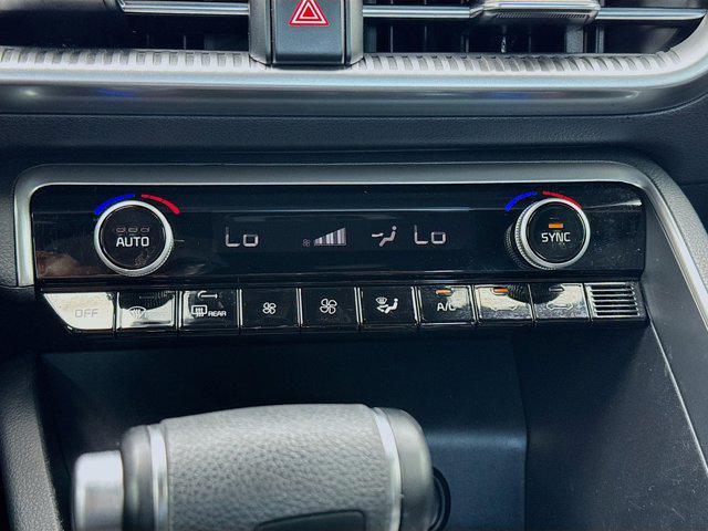 Photo of 2022 Sapphire Blue Kia K5