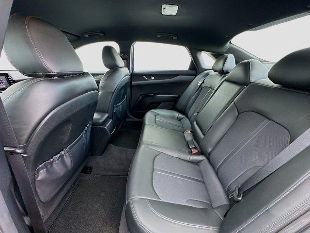 Photo of 2022 Sapphire Blue Kia K5