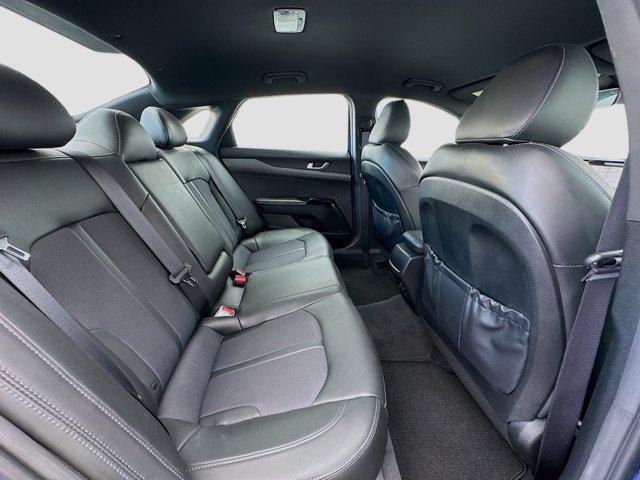 Photo of 2022 Sapphire Blue Kia K5