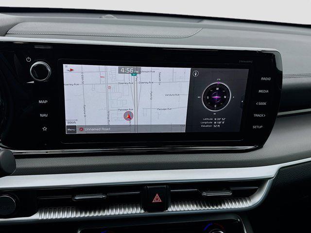 Photo of 2022 Sapphire Blue Kia K5