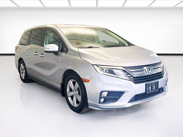 Photo of 2018 Silver Metallic Honda Odyssey