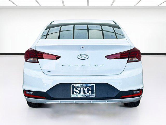 Photo of 2019 Quartz White Pearl Hyundai ELANTRA