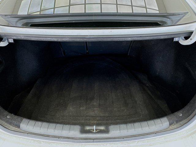 Photo of 2019 Quartz White Pearl Hyundai ELANTRA