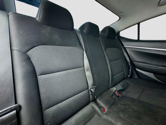 Photo of 2019 Quartz White Pearl Hyundai ELANTRA