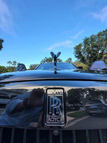 Photo of 2021 Black Rolls-Royce Cullinan