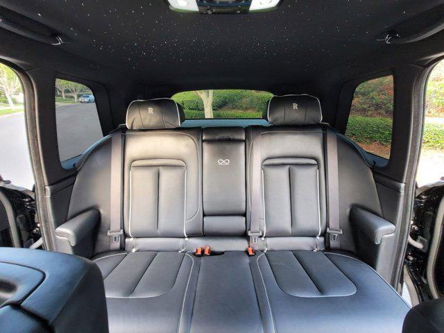 Photo of 2021 Black Rolls-Royce Cullinan