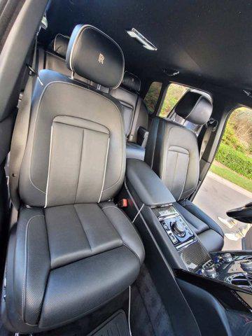 Photo of 2021 Black Rolls-Royce Cullinan