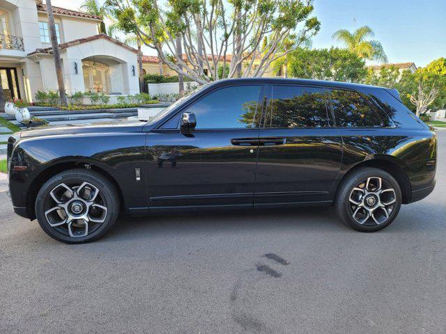 Photo of 2021 Black Rolls-Royce Cullinan