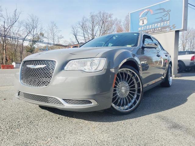 2018 Chrysler 300