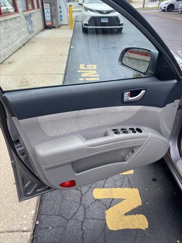 Photo of 2007 Steel Gray Hyundai SONATA
