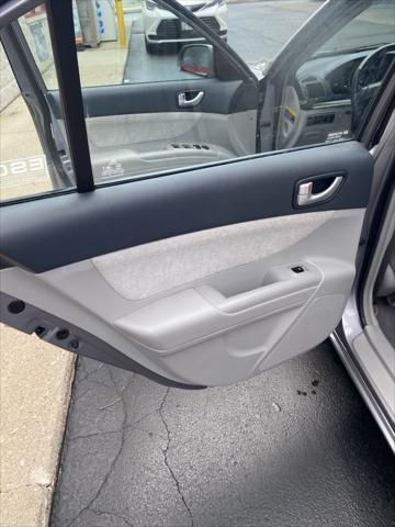 Photo of 2007 Steel Gray Hyundai SONATA