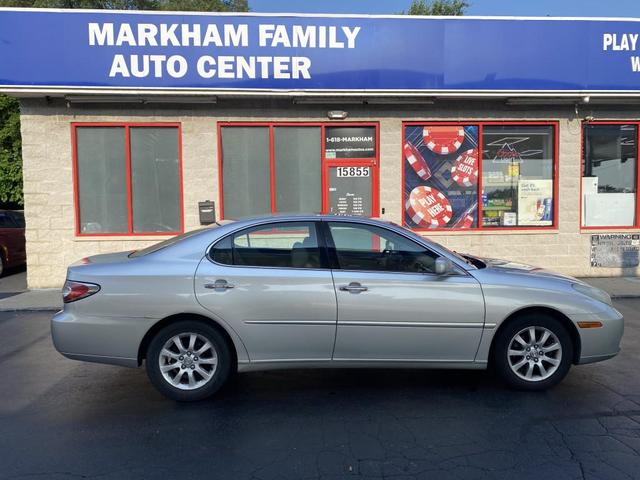 Photo of 2003 Millennium Silver Metallic Lexus ES 300