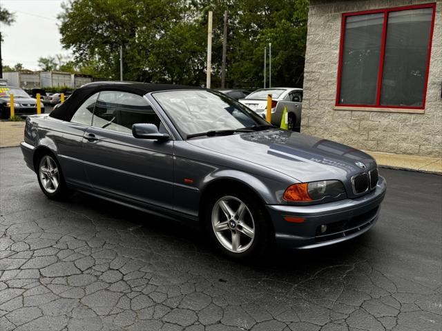 2003 BMW 325