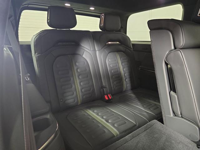 Photo of 2023 Limestone Rivian R1S