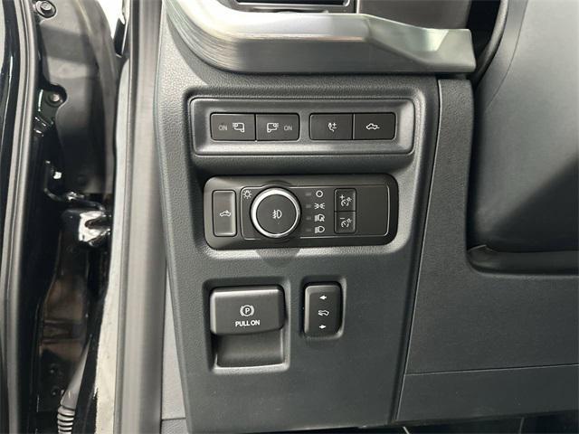 Photo of 2021 AGATE BLACK METALLIC Ford F-150