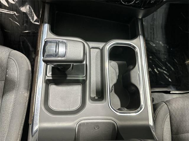 Photo of 2022 Summit White GMC Sierra 1500