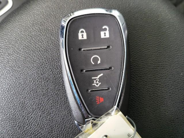 Photo of 2022 Blue Chevrolet Equinox