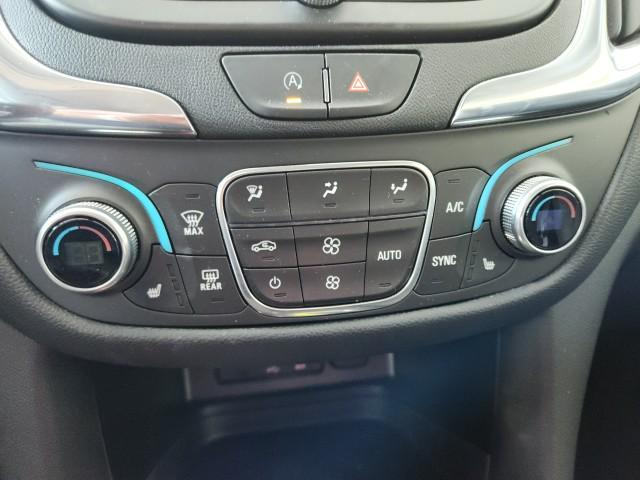 Photo of 2024 Summit White Chevrolet Equinox