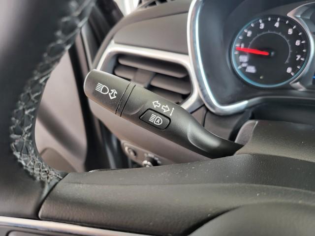 Photo of 2023 Gray Chevrolet Equinox