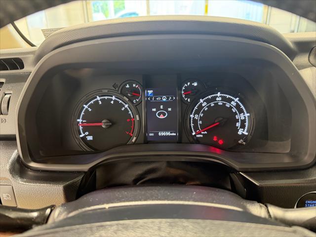 Photo of 2020 Super White Toyota 4Runner