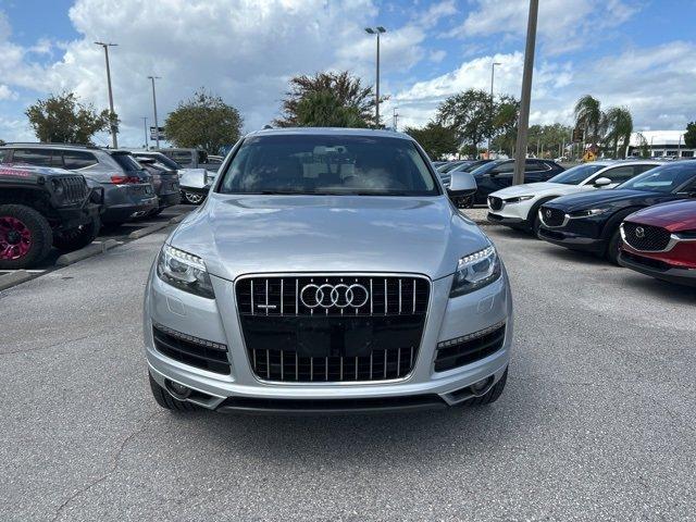 Photo of 2015 Silver Audi Q7