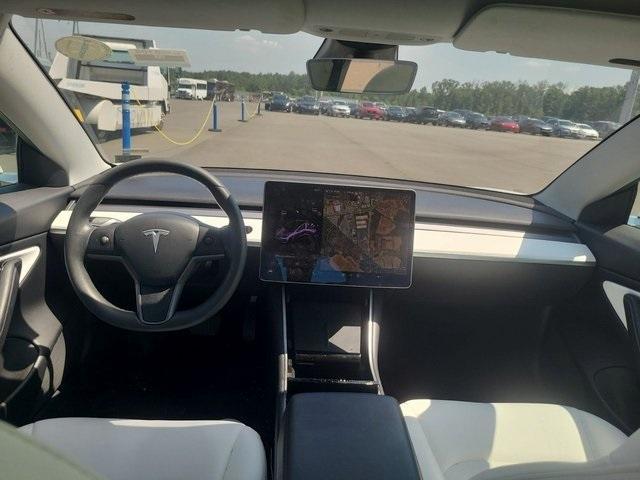 Photo of 2020 White Tesla Model 3